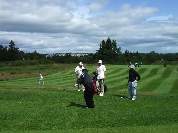 ボールが浮いています